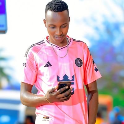 GiftedKale89109's profile picture. 