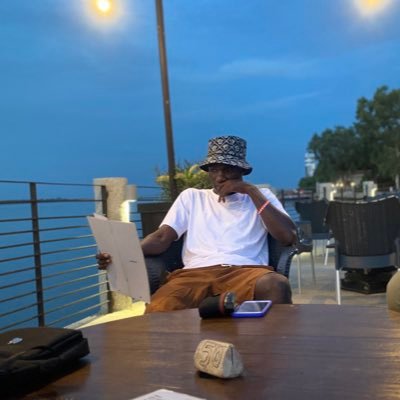 ouuz_bojan's profile picture. HALA MADRID 🤍🤍 Y NADA MÀS ⚽️🙌🏾☺️ 𝐏𝐞𝐭𝐢𝐭𝐬 𝐘𝐞𝐮𝐱 👀😊... 𝐆𝐫𝐚𝐧𝐝 𝐂𝐨𝐞𝐮𝐫 ❤️. #ℂ𝔸𝕊𝔸_𝔻𝕚_𝕄𝔸ℕ𝕊𝔸 🌴🕊🌳