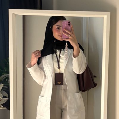 wishmh's profile picture. كُونِي لنفْسِك كُلَ شئِ 🦋 🇵🇸Medical Intern💉 🇯🇴🇸🇦 Final year Med student