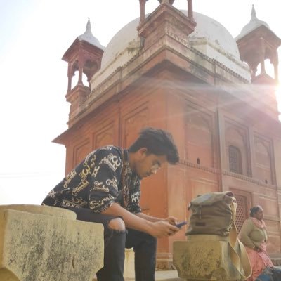 shreyansh_jazz's profile picture. 25 y/o Builder & Co -Founder @DanceBuddy AI -Helping people dance ,Ex @YCw21(@Fanplay) Founding engineer, Ex Tech & Product at @jio & @swishclub , @IIT ISM