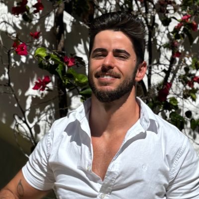 STENl0's profile picture. Legalidade, impessoalidade, moralidade, publicidade e eficiência