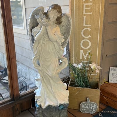 ccdufault7's profile picture. Wife, Mother, Grandma & Great Grandma. I’m a very family person who loves my husband kids grandkids