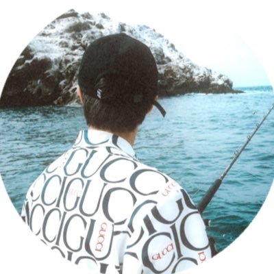 _watashiato_'s profile picture. keep spinning and spinning my anpan. 39/121 📚