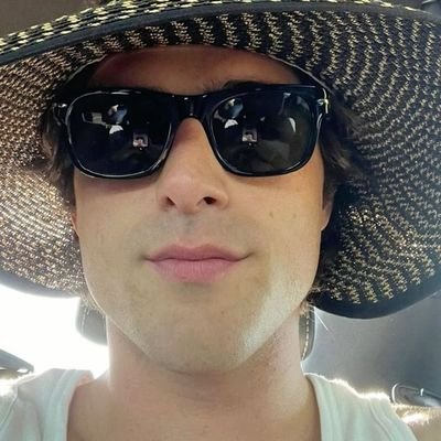 elordinoir's profile picture. this user is currently into yaoi sh*t