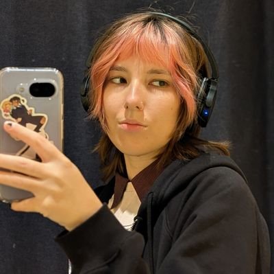 misfitbxy2's profile picture. depuis j'suis un peu ping pong ding dong