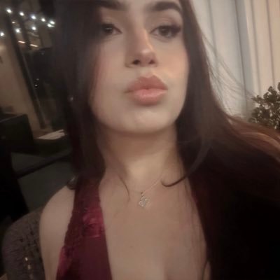 notmarvee's profile picture. 