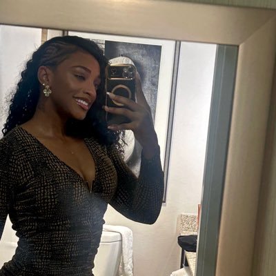 TeeAirr's profile picture. 