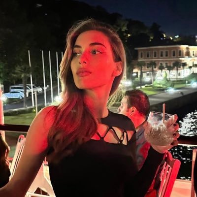 lovelyserial's profile picture. ⭒ the tortured ships department ⭒ media acc: @editsbylinaae