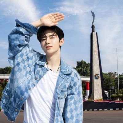 zhanghaobogor's profile picture. RPS 20+ | PG to 🔞 (MINOR & QUEERPHOBIC DNI) | ZB1, Boys Planet alumni & anything I like | fangirling, kadang gambar, kadang nulis, kadang ketikannya offside