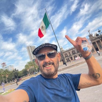 CorpFctec's profile picture. 👉La razón se abre paso entre la locura del mundo 🌎👈 🏃🏽‍♂️ Atleta y deportista Ultra Trail Runner Mx ⛰️ Psicoterapeuta /Arte/Coherente/Marketing