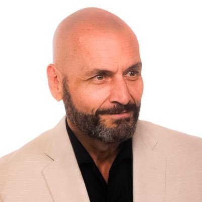 JacobHDuane's profile picture. From near-death to healthspan mastery. 
Coaching clients to transform health into presence, deeper family connection, and stronger business impact.