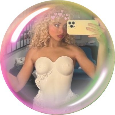 themluvvash's profile picture. forever tayriana and nickiana and sabrina  | we can be moots (wait for your follow) | @Atlantafalcons always ❤️ | my christmas era |@themluvvash2