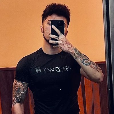 NERO2KBAYBAY's profile picture. Creative → @OGesports

business inquiries: nerodesigner7@outlook.com

Worked w/: @SNACKCLUBGG @Gaules @Player1gg @w7mesports