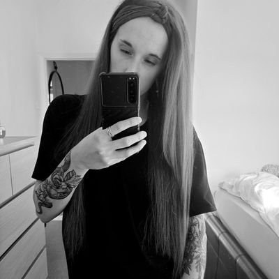 sarahjayneeee_'s profile picture. @manutd ❤️
here for the football and dogs ⚽🐶🐾