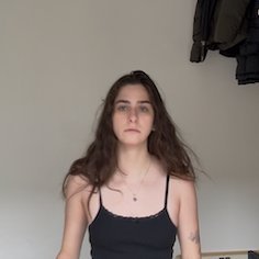 chloeechat's profile picture. 