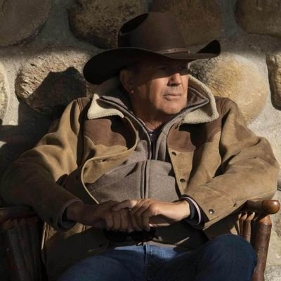 banshee8228's profile picture. Dios, mi familia y mi rancho.