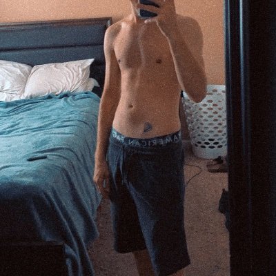 bootdaddyX's profile picture. therapy for weak minds | master of pigs | wallet drainer | 18+