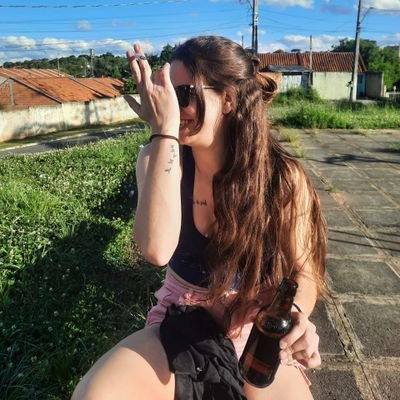 gaabs_bueno's profile picture. Reclamando da vida e dando pitaco na vida dos outros since 1996