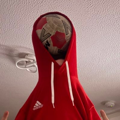 ZTW_006's profile picture. look at the bio🤓🤓