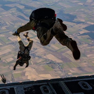 bestparasutcu's profile picture. Ankara