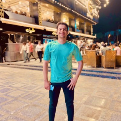 AhmedHebishy17's profile picture. everything that kills me, makes me feel alive 👊
