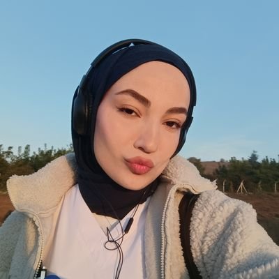 mynamemerev's profile picture. agzi püsür