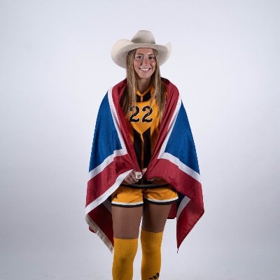 Hannah_Werdel22's profile picture. Slammers HBK ECNL 08 |CDM, CB| Foothill HS '26 | '24 OPoY; '25 DPoY | '25 1st team All-County | 1st team All-CIF | CIF-SS Div. 3 PoY | @wyosoccer ‘30