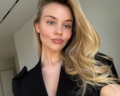 9188_Elena's profile picture. Sharing is a form of happiness. May we grow and share together, for life and investment enthusiasts