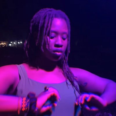 NiweAkeine's profile picture. Half Creation|Half Creator. Omniest.       This user suffers from Pronoia⚠️