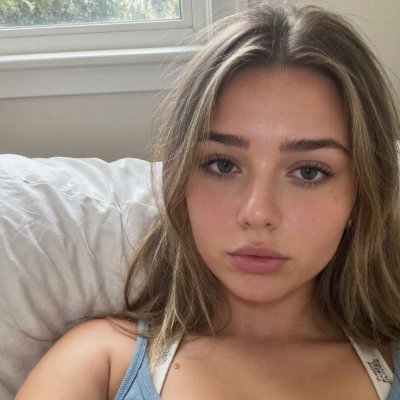 Maria19880318's profile picture. MAGA Supporters！ ❤  🤍  💙 
 🚫Crypto 
Challenges are what make life interesting; overcoming them is what makes life meaningful