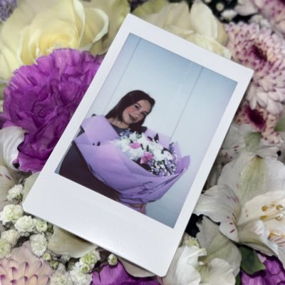 esther_rmos's profile picture. ...poder juntarte a mi alma en el destino ✨// @funzako