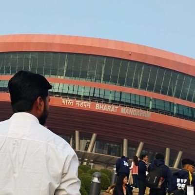 j_ahm18's profile picture. 📌VBYLD NYF'25
•• Silent moves, loud results. 💯🔥
Feelings hold no value; only effort, courage, and conquest matter.
🏛️ Living at #mission18 ♡
#SIDE2