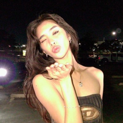 swooningcheol's profile picture. 