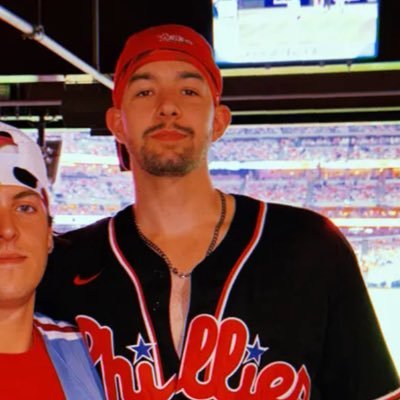 _ericnoname's profile picture. 