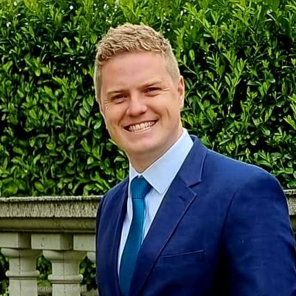 MrK_PrimaryEd's profile picture. Teaching kids, flipping pages, fixing shelves & stirring sauces 🏃‍♂️📖🔨🍳 | Husband & dad to two amazing girls 🩷💜