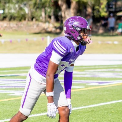 EusebioGoncalv3's profile picture. 🌴☀️Cali Native 🏈D2 WR/DB 6’4 200lbs | Junior | 3 for 2 | 3.3 gpa 📚📱: 530 360 8492 ✉️ eusebio0529@gmail.com NCCA ID: 2304890378