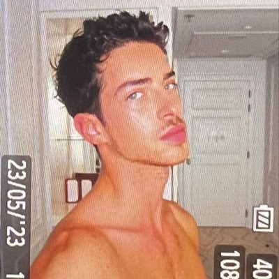 7lockets's profile picture. fan account for my own entertainment