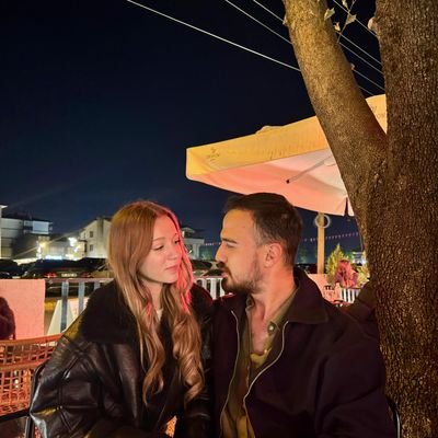 huseyinxx_41's profile picture. Burası ciddi bir müessese;)