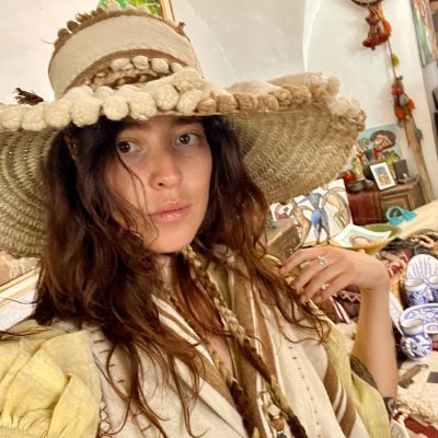 0xbruxa's profile picture. Brew•Sha🪶 | Director of Development @endaomentdotorg
Previously @thirstythirsty8 | Ceremonialist.