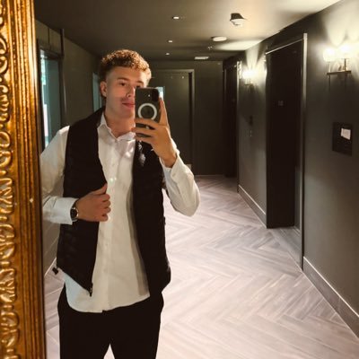 loregnier25's profile picture. forex trader & modern world