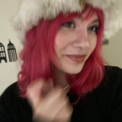 justanappl3's profile picture. 21 she/her