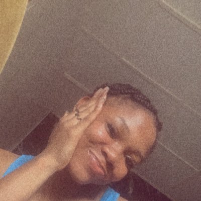 fiyin_foluwa1's profile picture. Hard on self love❤SoftgirlweyloveJesus❤️Arsenal Fan❤️ ✨ Tech newbie | Aspiring Project Manager | Fashion Designer❤️| Building a life I ❤️