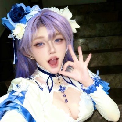 momo1546079's profile picture. 私信再一上来就发勾子给你妈 你妈我就找一车面包人弄你  超高p