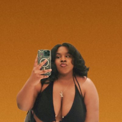 MojoPotatoo's profile picture. 𝓣𝔀𝓲𝓷 | 𝓤𝓒𝓢𝓑 𝓐𝓵𝓾𝓶𝓷𝓪 |💜💛|💙🤍| 28♌️