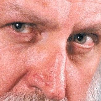 Alesavioz's profile picture. Siamo tutti di passaggio...e il suon di lei