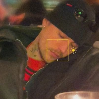 nicolasdevroux's profile picture. no bajo ni con pasta ya sabes quién soy.