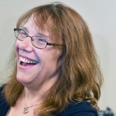 lmaviis's profile picture. I Won A Lottery Of $758 million And I Am Giving $30,000 each To The First 100 Followers just DM "MAVIS”