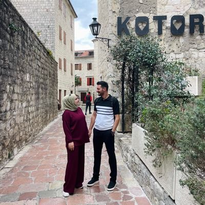 cesracen's profile picture. Worth it...
                                                                                     MEB