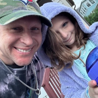 BugsySaganOSS13's profile picture. Pursuing a job in Sports Broadcasting. (Scott ferrell clone) Humbly requesting FOLLOWS from  sports fans.  see extended bio. God bless🙏