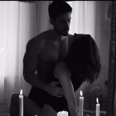 o2a1_'s profile picture. و أجعَل لي من بعد موتي أهلاً وأصحاباً وأحبه لا يهجرون وصلي بالدّعاء يالله .